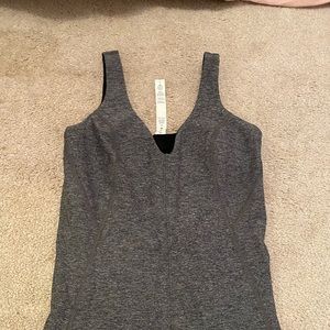 lulu lemon workout top